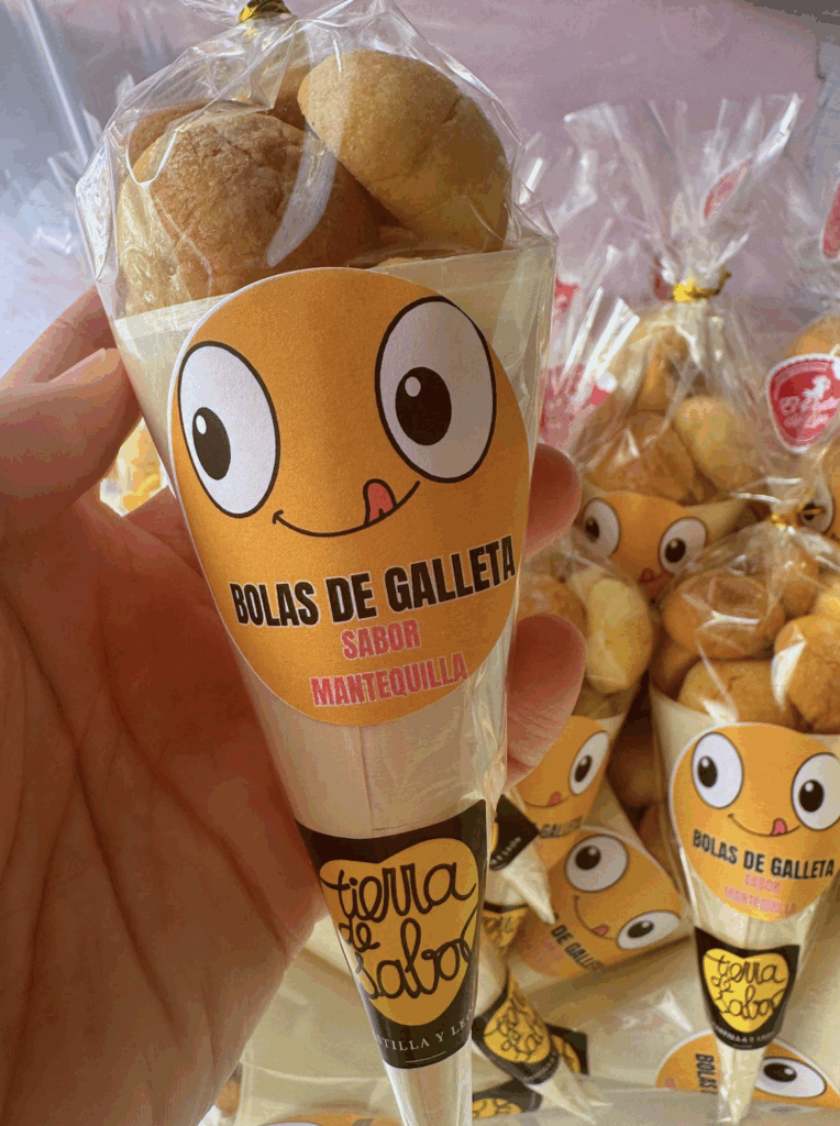 Cucurucho Bolas de Galleta – ¡Una delicia para llevar y compartir!