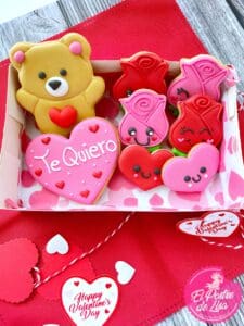 🐻 Set de 8 Galletas Decoradas "Osito de Amor": Abrazos Dulces en Cada Galleta 💖